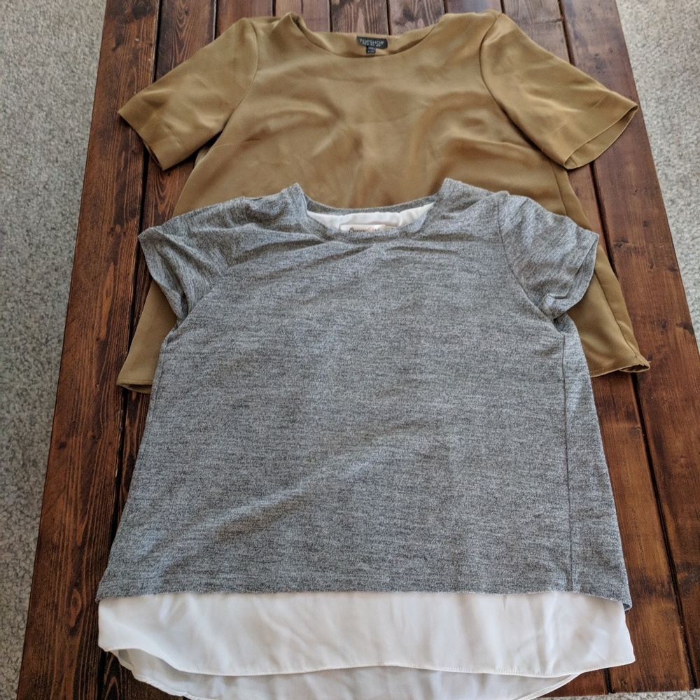 Bundle of 2 short sleeve blouses